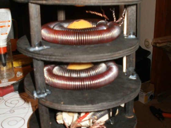 Magrav Generator mit Nanobeschichteten Teslaspulen6