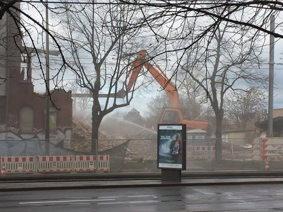 Und wieder verschwindet ein schönes altes Haus (März 2017)