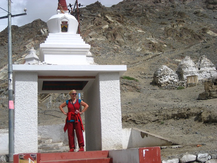 800 Stufen hoch zur Stupa:)